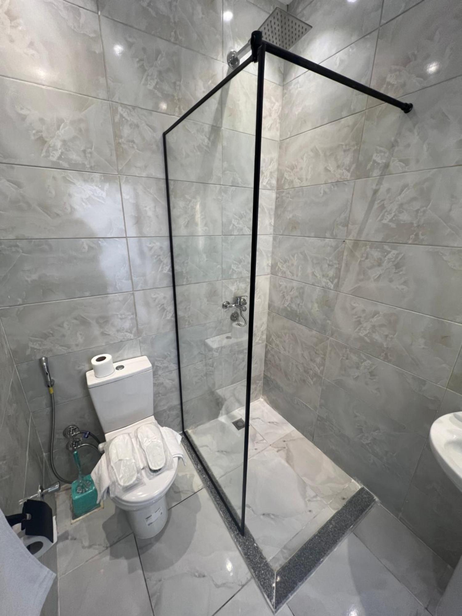 New Glamour Pyramids Hotel Kafrat al Jabal Bagian luar foto