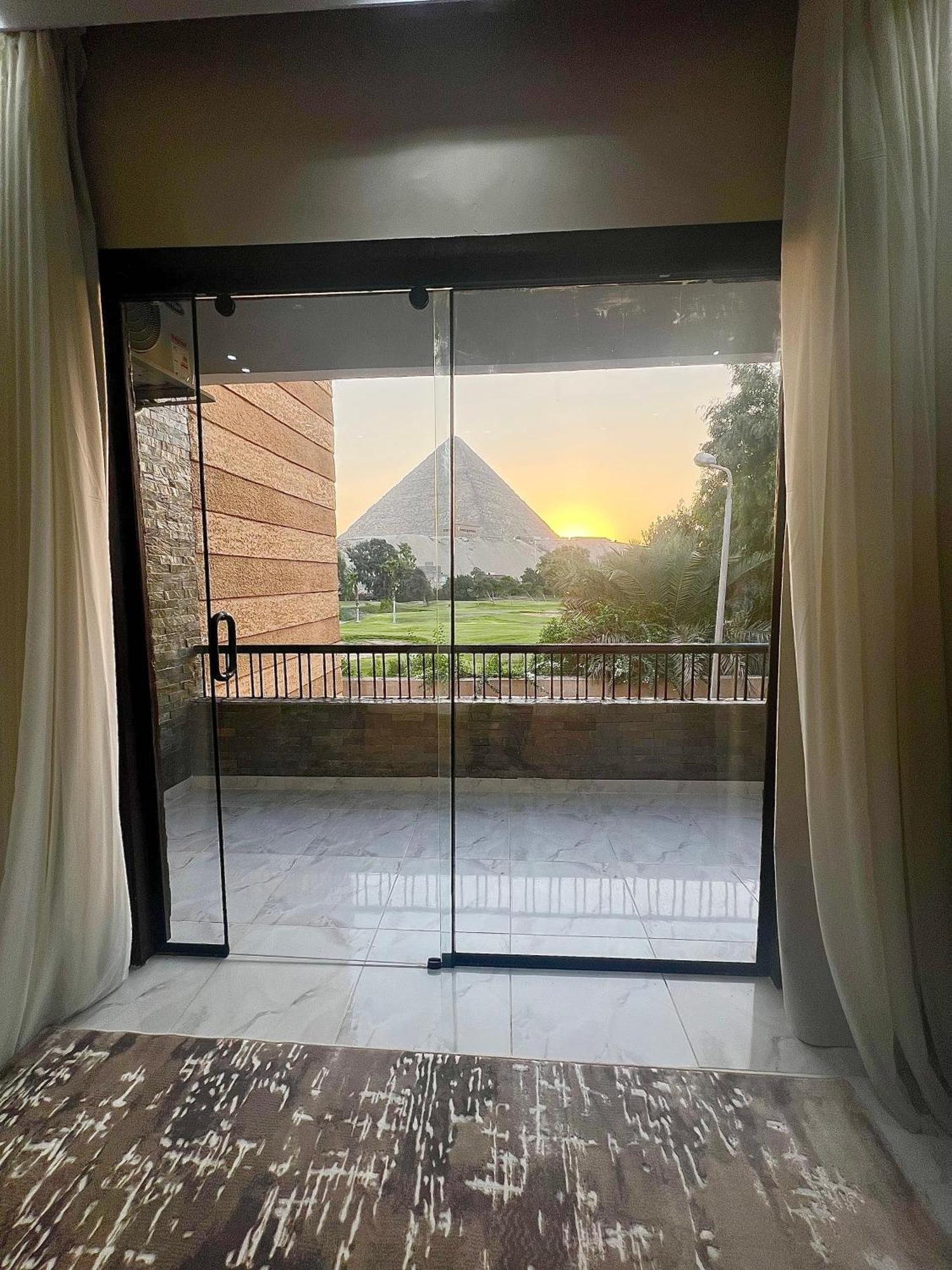 New Glamour Pyramids Hotel Kafrat al Jabal Bagian luar foto