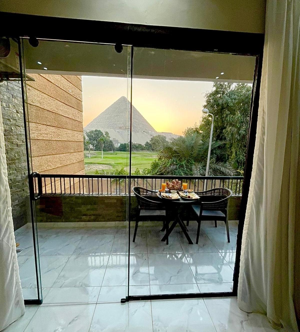 New Glamour Pyramids Hotel Kafrat al Jabal Bagian luar foto